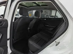 2022 Volkswagen T-Roc 280TSI DSG 2WD Comfort Plus, белый — фото 7