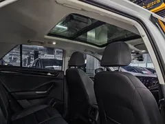 2022 Volkswagen T-Roc 280TSI DSG 2WD Comfort Plus, белый — фото 10