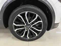 2022 Volkswagen T-Roc 280TSI DSG 2WD Comfort Plus, белый — фото 17