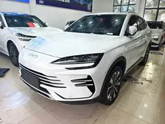 2025 BYD Song PLUS DM-i PHEV Smart Driving 112km Premium, белый — фото 1