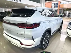 2025 BYD Song PLUS DM-i PHEV Smart Driving 112km Premium, белый — фото 8