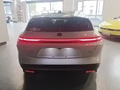 2024 Nio ET5T 75kWh Touring — фото 6