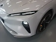 2024 Nio ET5T 75kWh Touring — фото 24