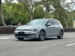 2023 Volkswagen Golf 280TSI DSG Pro — фото 1