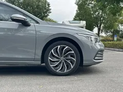 2023 Volkswagen Golf 280TSI DSG Pro — фото 8