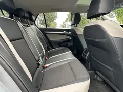 2023 Volkswagen Golf 280TSI DSG Pro — фото 18