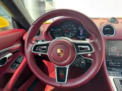 2022 Porsche 718 Cayman 2.0T — фото 17