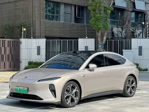 2022 Nio ET5 75kWh