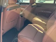 2026 Leapmotor D19 EREV 500 Premium 6-seat, зелёный — фото 5