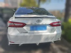 2021 Toyota Camry 2.0S Fashion, белый — фото 3