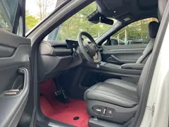 2023 Nio ES8 75kWh Executive, белый — фото 19