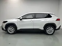 2022 Toyota Corolla Cross 2.0L Elite, белый — фото 3