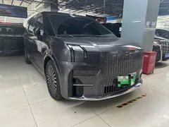 2024 Zeekr 009 6-Seat Executive 4WD 108kWh — фото 3