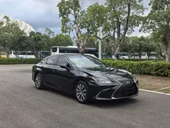 2020 Lexus ES 200 Excellence, чёрный — фото 8