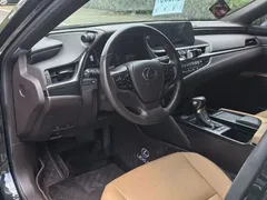 2020 Lexus ES 200 Excellence, чёрный — фото 13