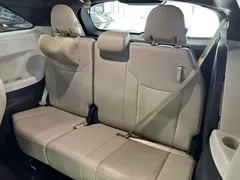 2021 Toyota Sienna 2.5L Hybrid Premium, белый — фото 7