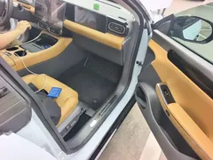2024 Leapmotor C01 EV 625 Premium, синий — фото 18