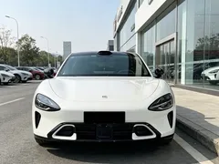 2026 Xiaomi SU7 RWD Standard, белый — фото 3
