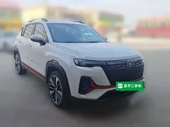 2022 Changan CS35 PLUS Blue Whale NE 1.4T DCT Premium, белый — фото 24