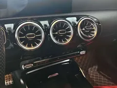 2022 Mercedes-Benz A-Class A 35 4MATIC — фото 12