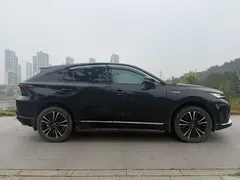 2022 Toyota Venza Hybrid 2.5L CVT 2WD Premium, чёрный — фото 9