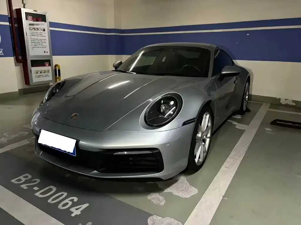 2022 Porsche 911 Carrera 3.0T