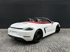 2022 Porsche 718 Boxster 2.0T, белый — фото 3