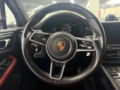 2021 Porsche Macan 2.0T — фото 6