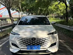 2021 Changan UNI-K 2.0T 4WD Premium, белый — фото 2