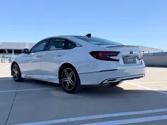 2023 Honda Accord 2.0L e:PHEV PHEV, белый — фото 4