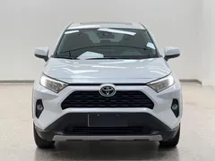 2021 Toyota RAV4 2.0L CVT 2WD Fashion, белый — фото 2