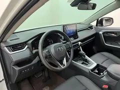 2021 Toyota RAV4 2.0L CVT 2WD Fashion, белый — фото 20