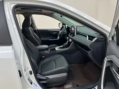 2021 Toyota RAV4 2.0L CVT 2WD Fashion, белый — фото 26