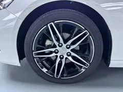 2022 Honda Accord 260TURBO Premium, белый — фото 4