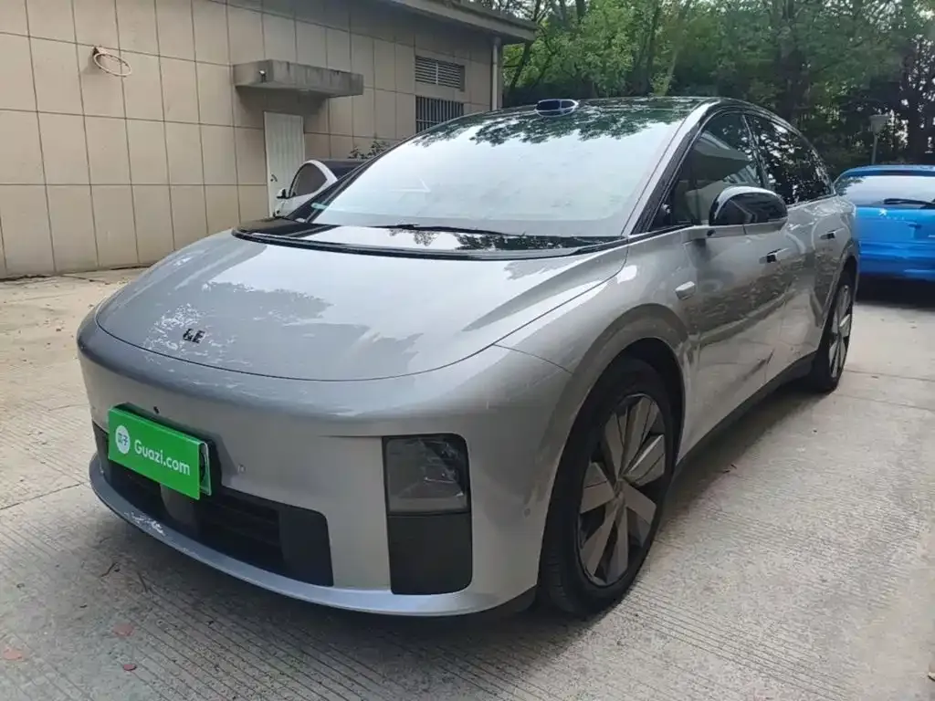 2025 Li Auto i6 4WD Standard