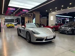 2022 Porsche 718 Boxster 2.0T — фото 3