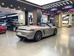 2022 Porsche 718 Boxster 2.0T — фото 19
