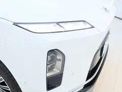 2026 Nio ES8 7-seat Executive Luxury, белый — фото 9