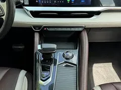 2021 Geely Monjaro 2.0TD DCT EVO 2WD Premium, белый — фото 6