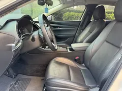 2023 Mazda 3 2.0L AT, белый — фото 3