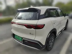 2025 BYD Yuan UP EV 301km Pilot, белый — фото 4