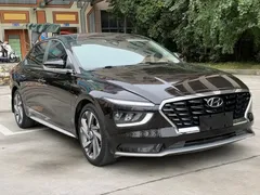 2021 Hyundai Mistra 1.8L CVT LUX Premium, чёрный — фото 3