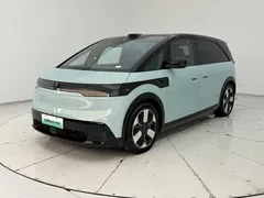2025 Zeekr Mix Smart Driving, синий — фото 21