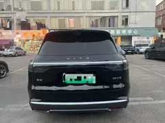 2025 Aito M8 EV Max+ 6-Seat Long Range 192-line Lidar, чёрный — фото 5