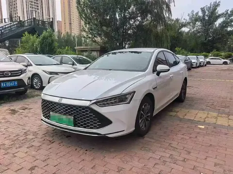 2023 BYD Qin PLUS Champion DM-i PHEV 55KM Leading