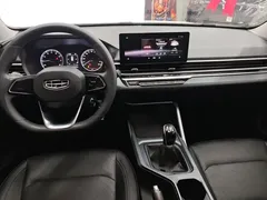 2022 Geely Emgrand 4th Gen 1.5L MT Luxury, белый — фото 12