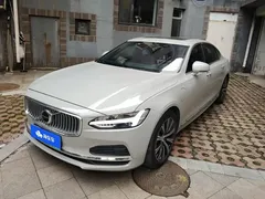 2021 Volvo S90 T8 PHEV Luxury, чёрный — фото 1