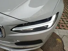 2021 Volvo S90 T8 PHEV Luxury, чёрный — фото 5