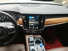 2021 Volvo S90 T8 PHEV Luxury, чёрный — фото 13
