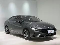 2023 Hyundai Elantra 1.5L CVT TOP Flagship — фото 3